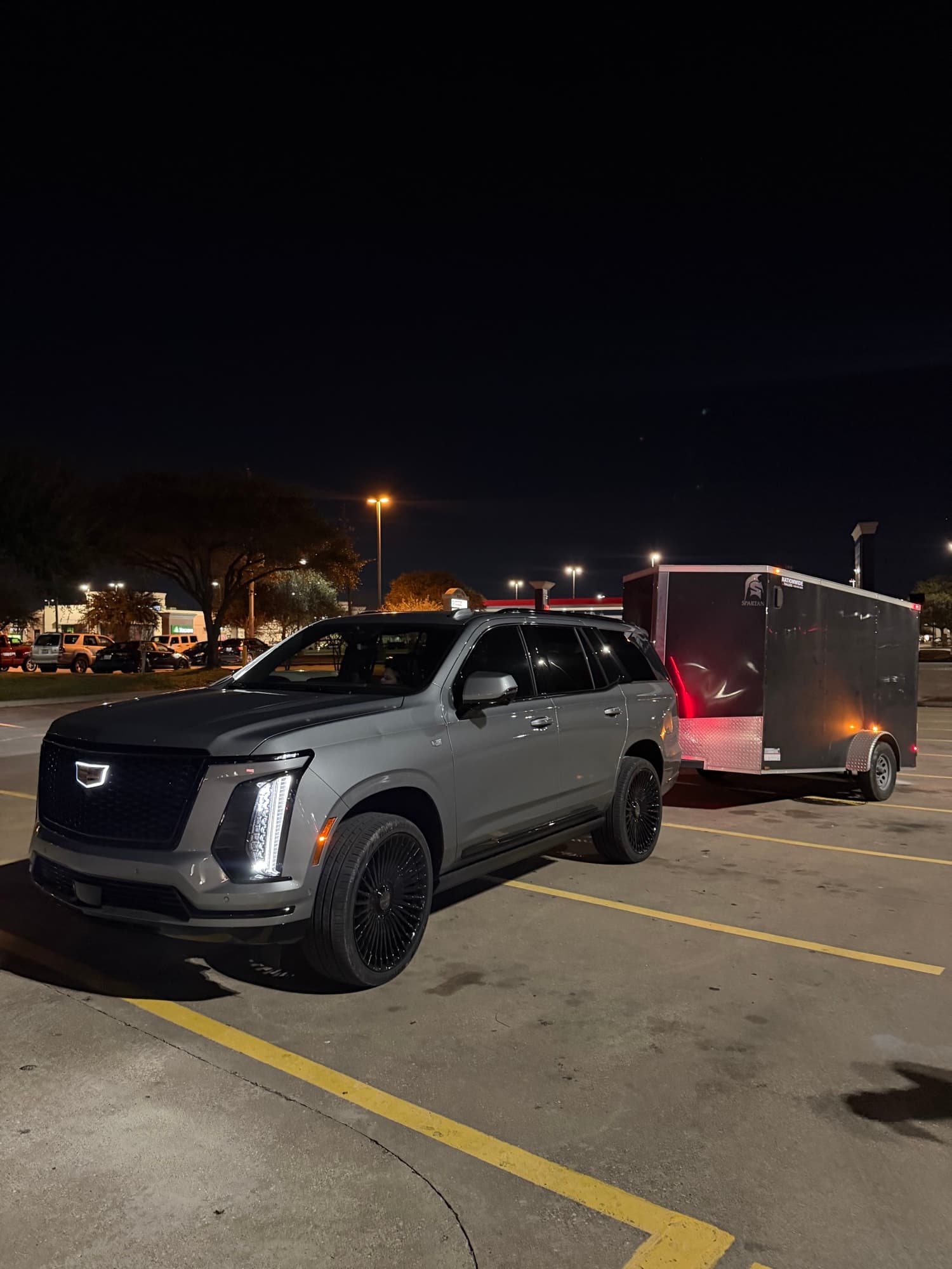 Enclosed Cargo Trailer — photo 3